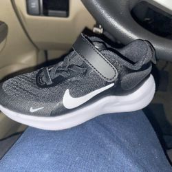 Nike Shoes For 2/3 Year Old 