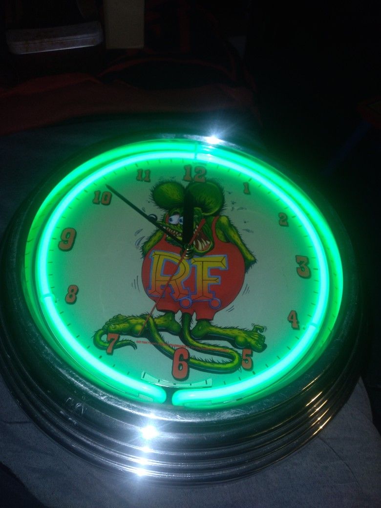 Rat Fink Neon Light Clock