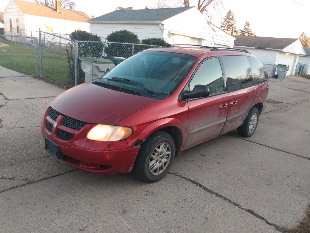 2001 Dodge Caravan