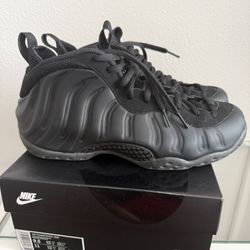 NIKE FOAMPOSITE 9.5