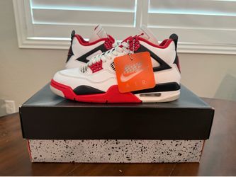 Jordan 4 fire reds size 7