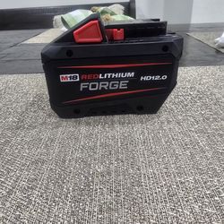 Milwaukee battery forged 12AH