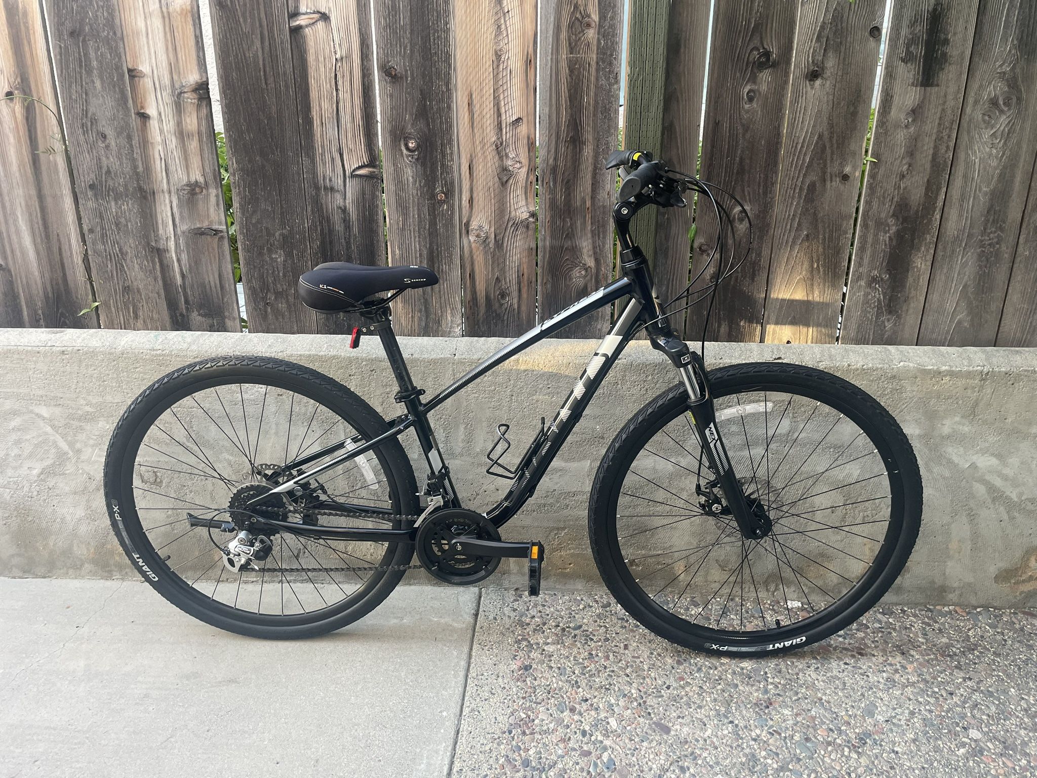 Giant Cypress Hybrid Bike XS Frame