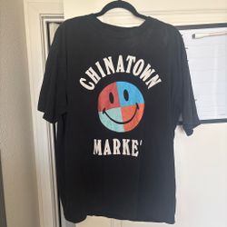 Chinatown Market multi colored smiley face tee size XL