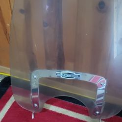 2006 Harley Davidson front shield 