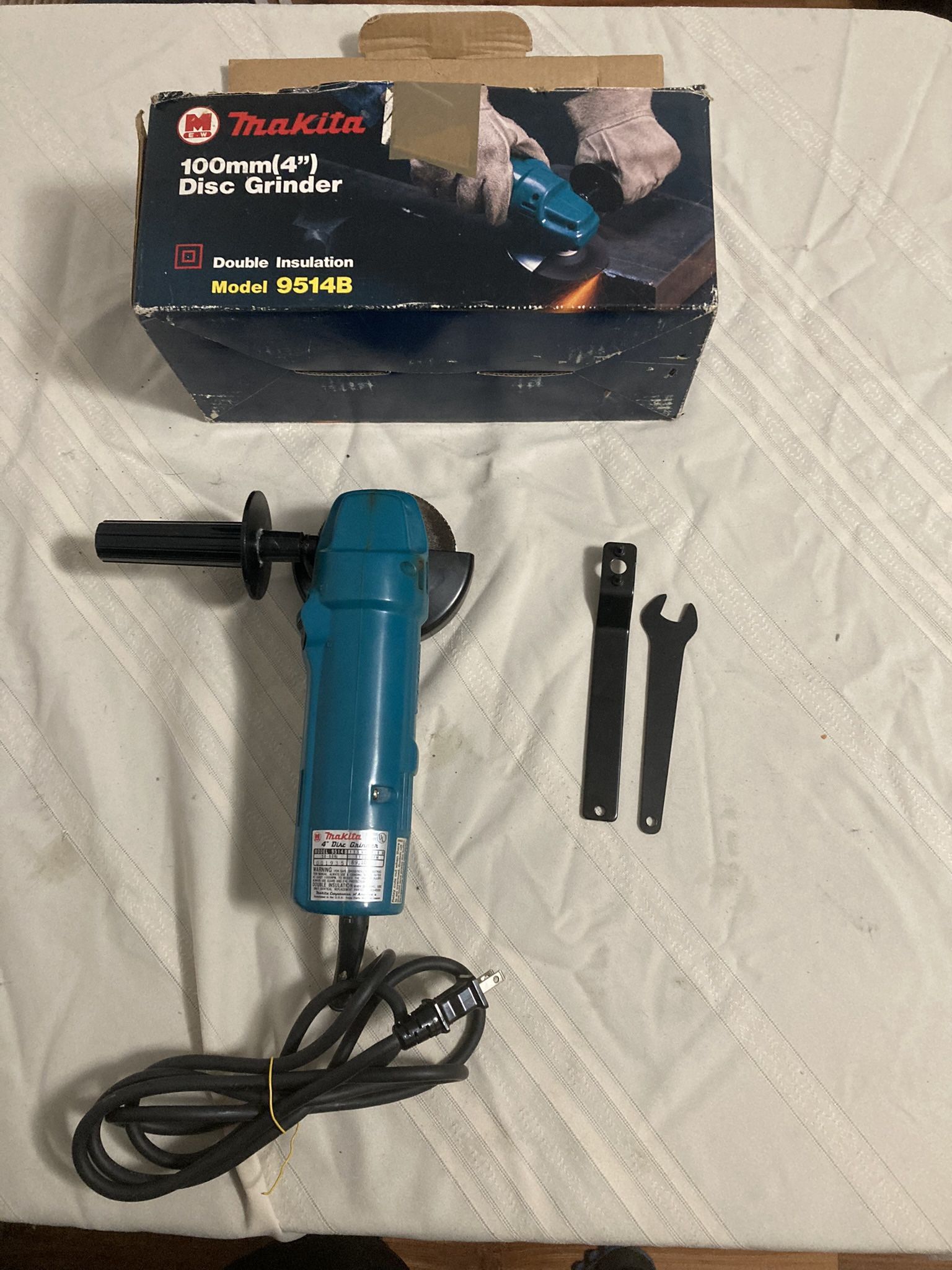Makita 4” Grinder