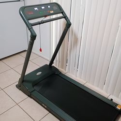 Sunny Treadmill(DELIVERY AVAILABLE)(LIKE NEW) Original price over $500