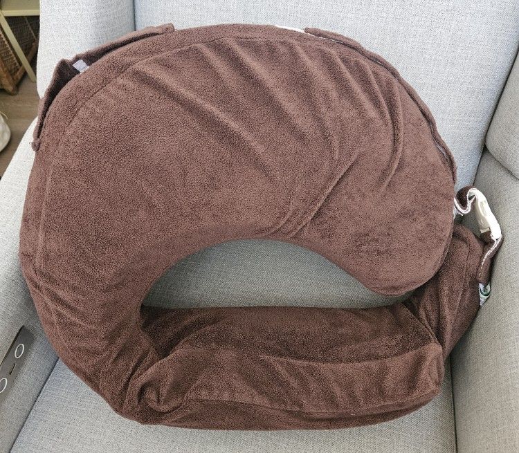 My Brest Friend Nursing Pillow