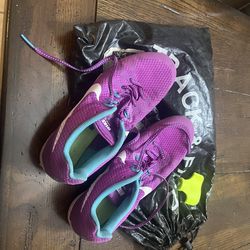 Girls sprinter spikes