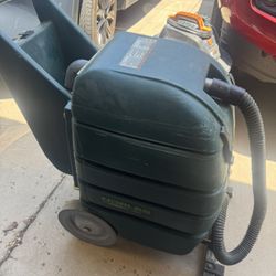 Scrubber Machine And Wet Vacuum