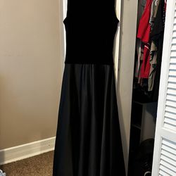 Formal Black Floor Length Dress