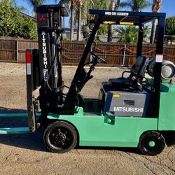 Forklift 5000lbs (Read Listing)