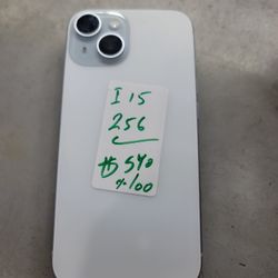 Iphone 15 256gb, Unlocked,  Battery %100