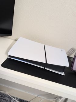 Brand new PS5 Digital edition 850gb