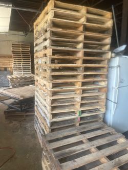 40x48 Wooden Pallets – Grade A & B – Delivery Available