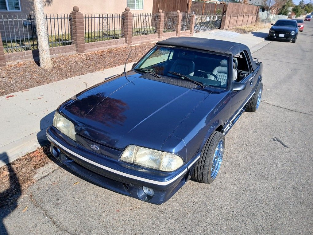 1987 Ford Mustang