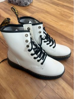 Dr. Marten’s  (White)