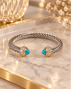 Elegant Silver Cable Bracelet – Turquoise & Gold Accents ✨