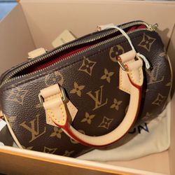 Louis Vuitton Handbag 