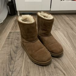Excellent Condition UGG Tan Boots