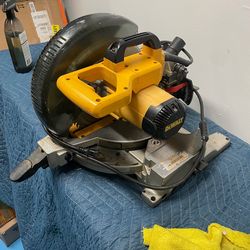 Dewalt 10” Miter Saw