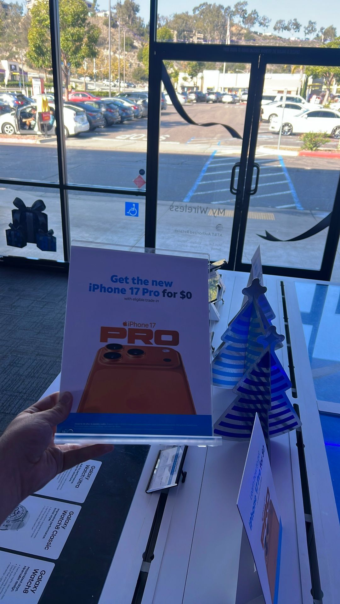 Want A Paid Off iPhone 17?  UPGRADE NOW BEFORE TOO LATE