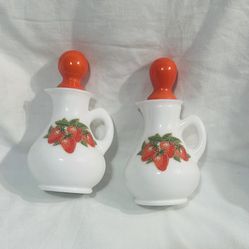 Set of 2 Vintage 1969 Avon Strawberry & Cream Milk Glass Cruets with Stopper Lids. Mini Pitchers. Collectible. Excellent condition, no chips. #1960s #