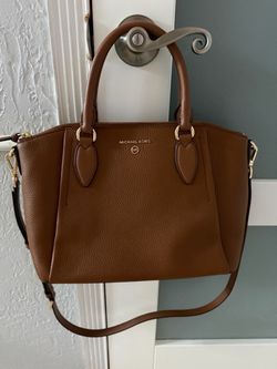 Michael Kors leather bag new condition