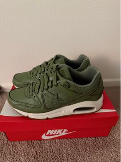 Women’s Air Max Nike’s 8.5