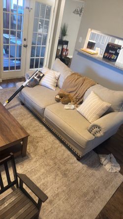 Couch set