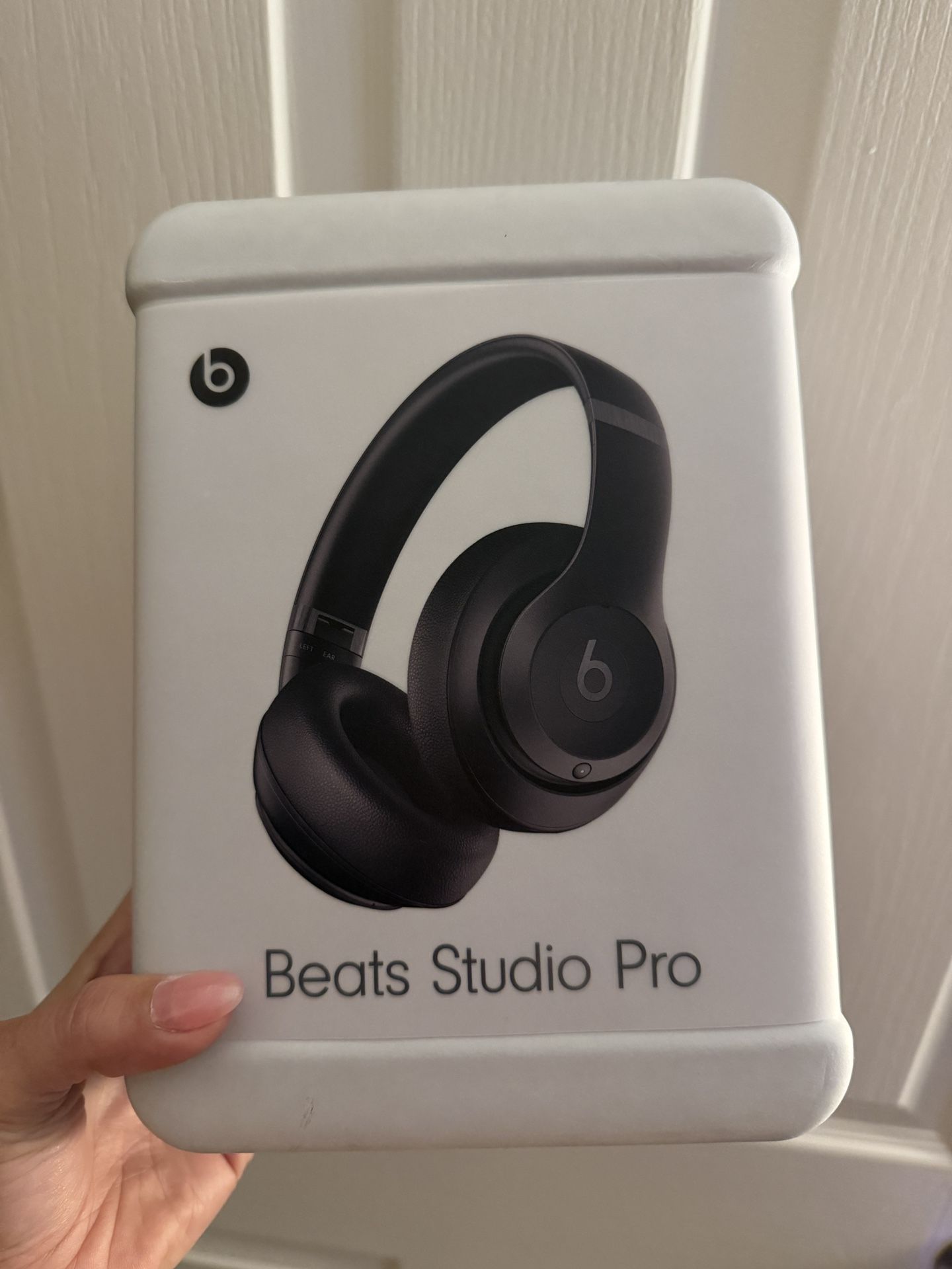 Beats Studio Pro