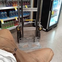 Gorilla Hand Truck/ 4 Wheel Cart