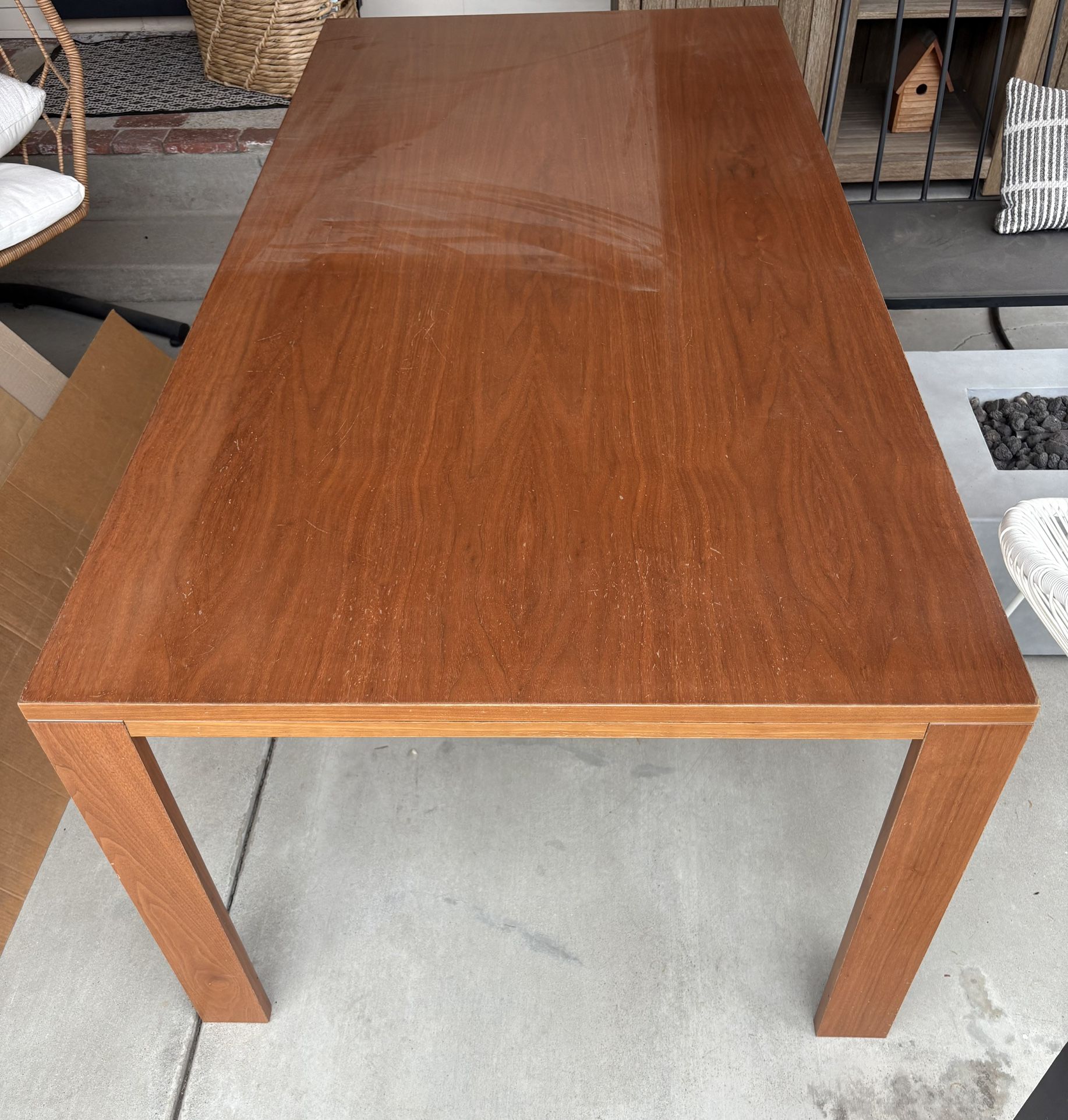 Free Table