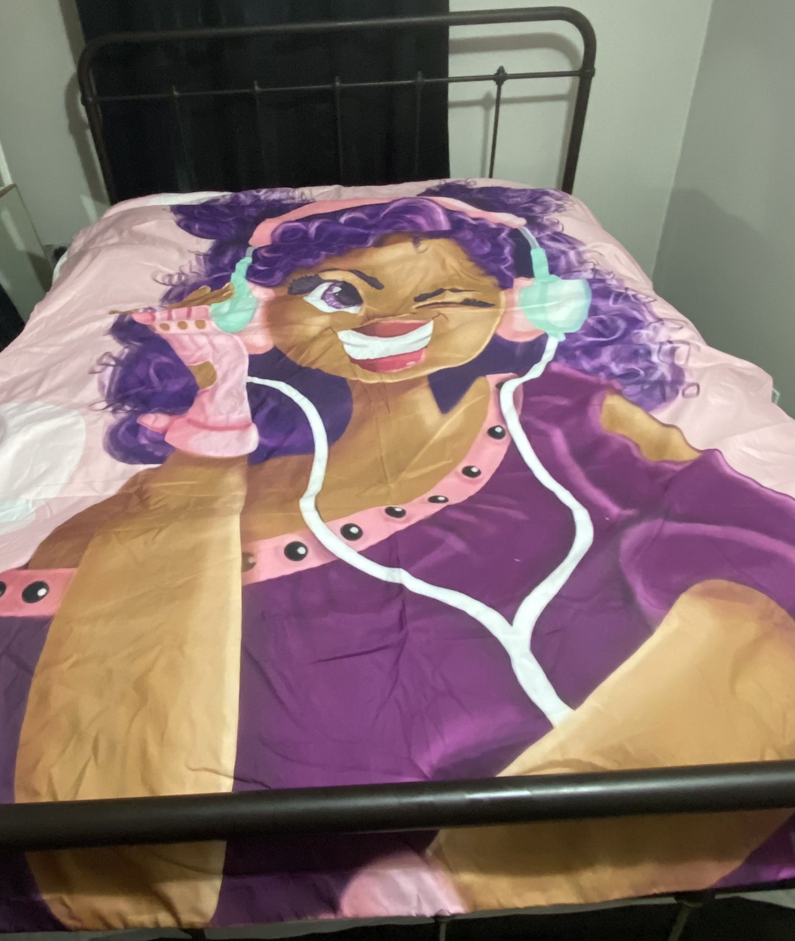 Queen duvet set