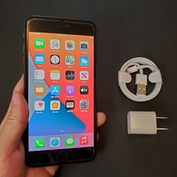 iPhone 8 Plus - UNLOCKED - Like New 