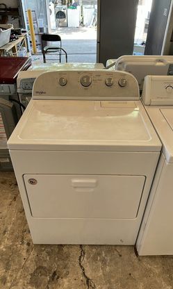 Whirlpool White Dryer with Large Capacity
