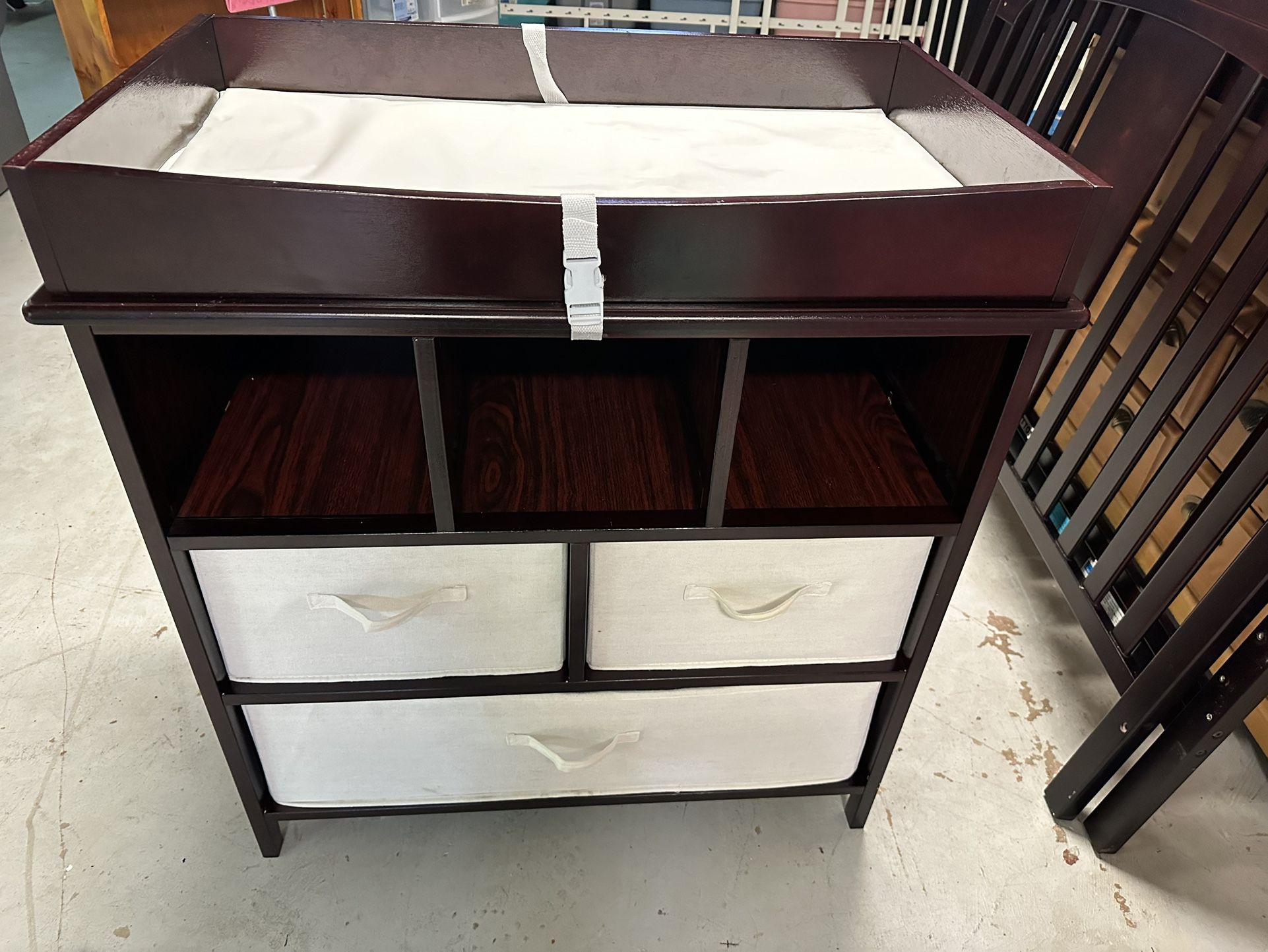 2-1 Crib And Changing Table