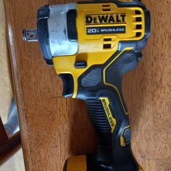 DeWalt 20 Volt DCF 911 Half Inch Drive Impact Wrench Tool Only