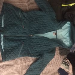 Lnew The North Face Quilted Hoodie Jacket Very Nice Only $40 Firm