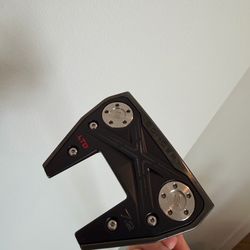 Scotty Cameron RH 34inch Putter LIMITED