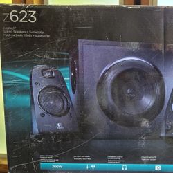 Z623 Logitech 