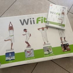 Wii Fit balance board for Nintendo with game excellent condition