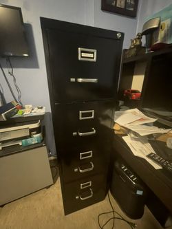 Cabinets Files Good Condition 