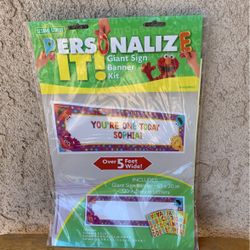 SESAME STREET BIRTHDAY DECORATIONS AND SESAME STREET PARTY FAVORS 