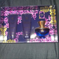 Versace Dylan Blue Set 