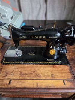 Model 15 sewing machine