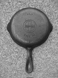 MINI CAST IRON FRYING PAN