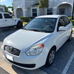 2010 Hyundai Accent