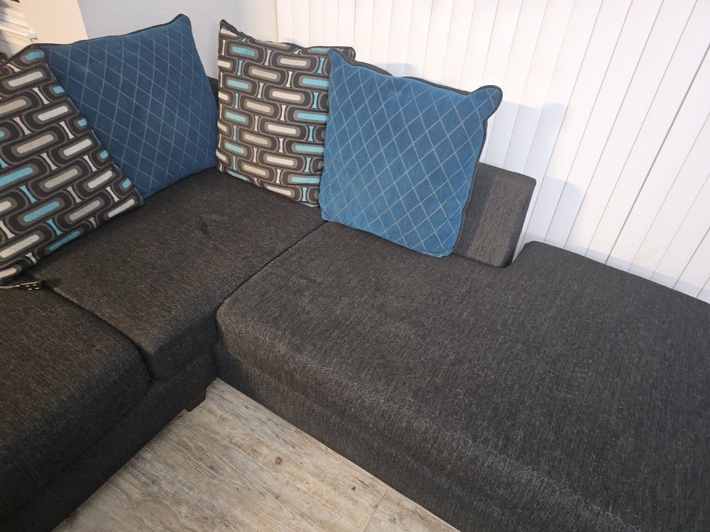 Sectional Sofa