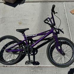 Quadangle BMX Bike